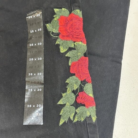 PacSun Embroidered Black Jeans - Size 28x30 - NWT‎ - Picture 2 of 14